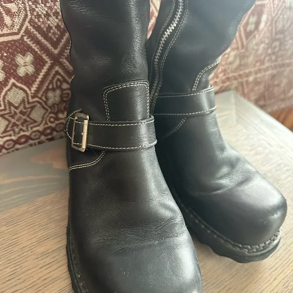 John Fluevog Black Leather Moto Boots with Buckles - Picture 7 of 9